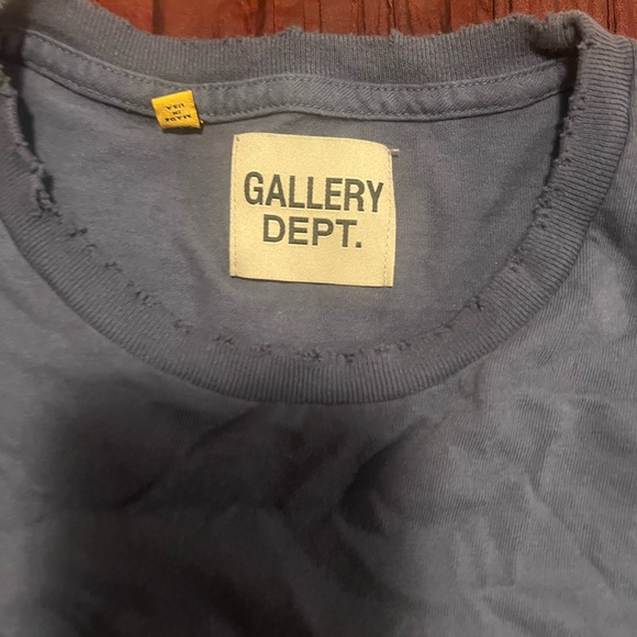 Gallery department shirt an two authentic Gucci shirts - Picture 5 of 6